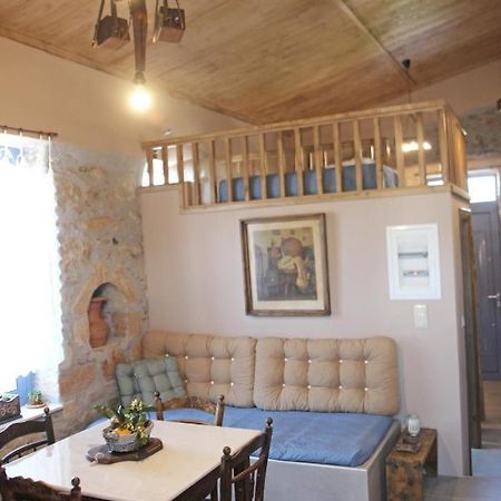 Laini Guest Houses Kouloukouthiana Luaran gambar