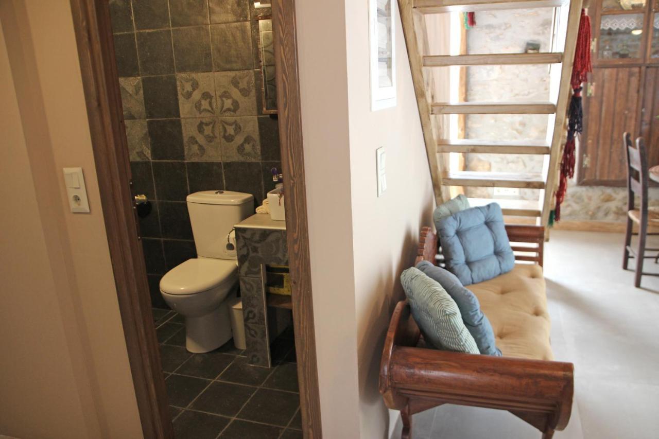 Laini Guest Houses Kouloukouthiana Luaran gambar