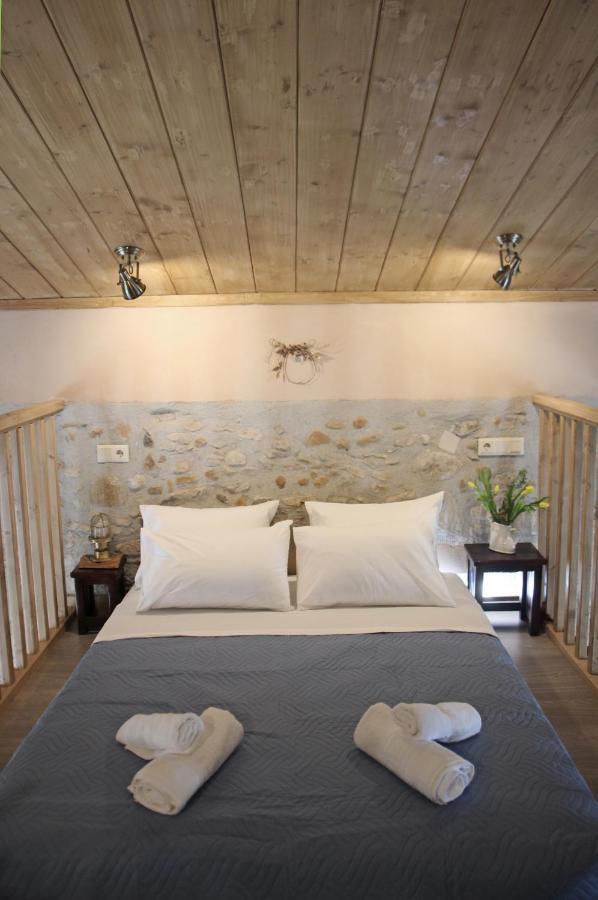 Laini Guest Houses Kouloukouthiana Luaran gambar